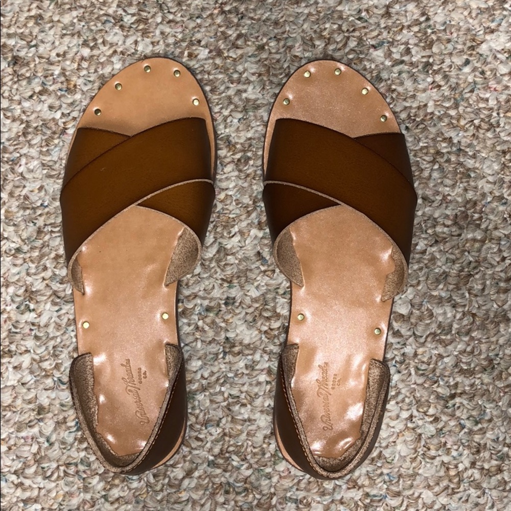 Sandal